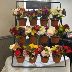 Flower display stand- great for a bridal shower!